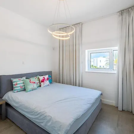 Villa Coral Bay Peyia