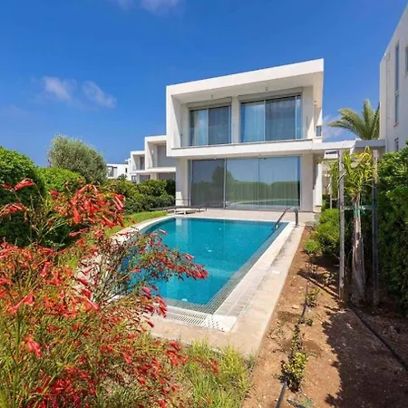 Coral Bay
